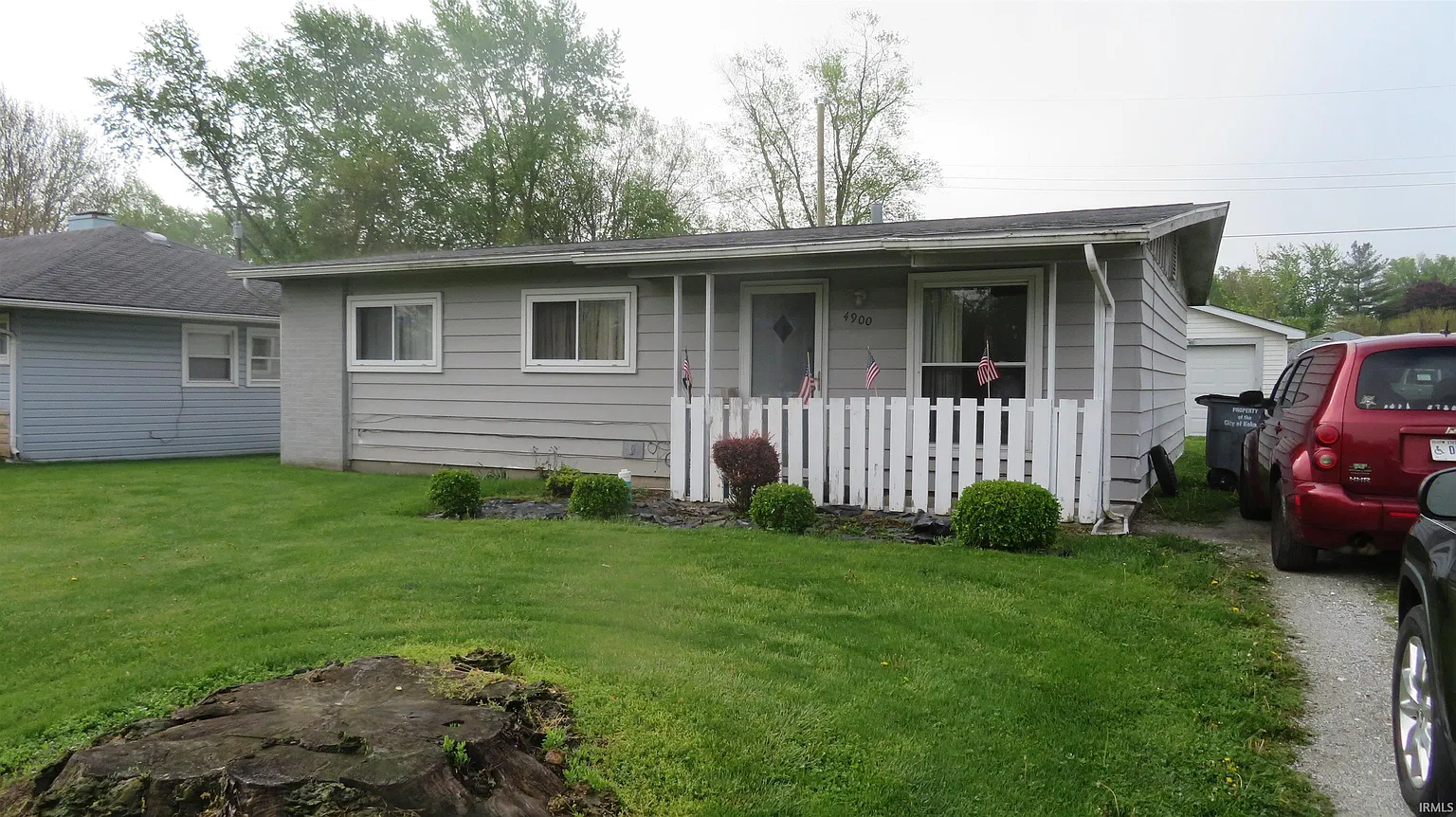 4900 Arrowhead Blvd photo 1