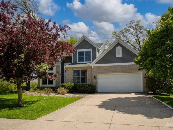 644 Wood Creek Dr, Antioch, IL 60002