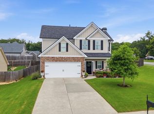 129 Kestrel Ct E, Dawsonville, GA 30534