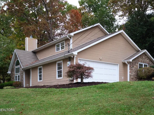 9221 W Springs Dr, Knoxville, TN 37922