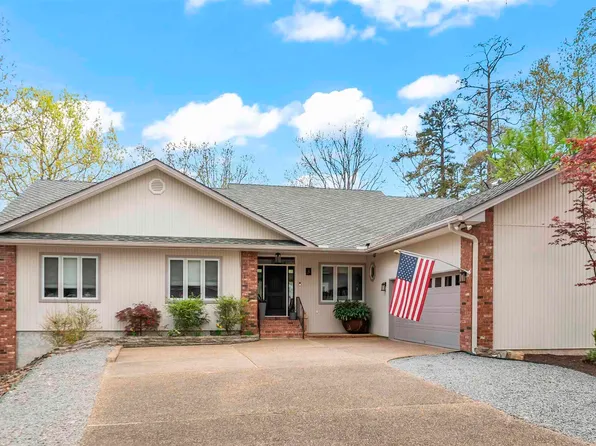 3 Levantino Ln, Hot Springs Village, AR 71909