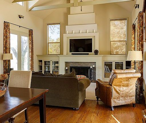 Spacious living room.