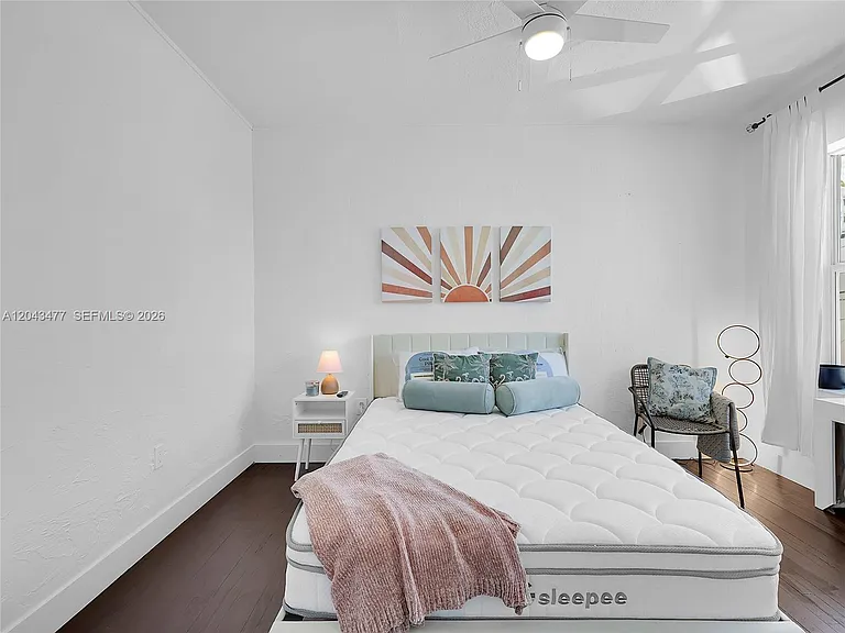 1618 Michigan Ave #25 — Photo 7