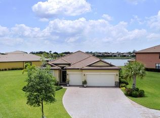 12657 Astor Pl, Fort Myers, FL 33913