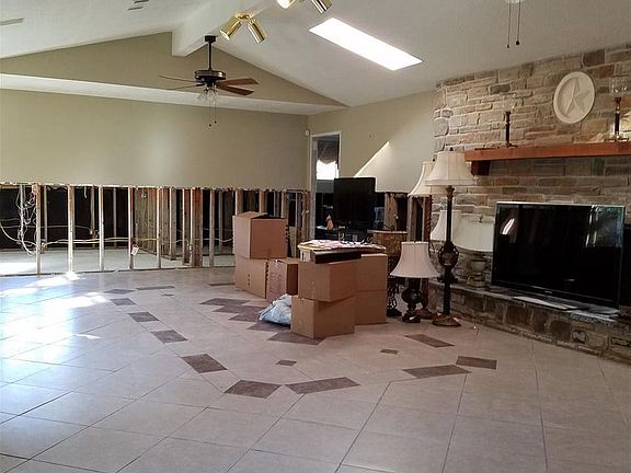 5th image of 1460 Turner Dr