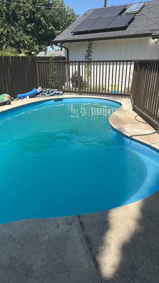 4 bed, 2.5 bath, 2774 sqft, $2,850 — Photo 3