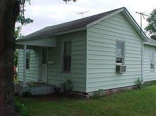 1033 S C St, Monmouth, IL 61462