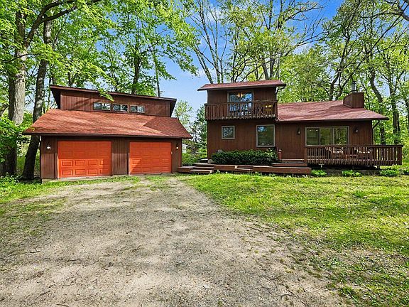 2nd image of 9089 Willow Rd