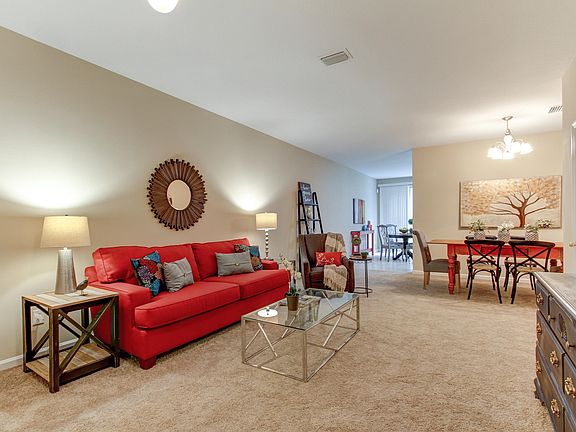 4th image of 2540 Summit View Dr
