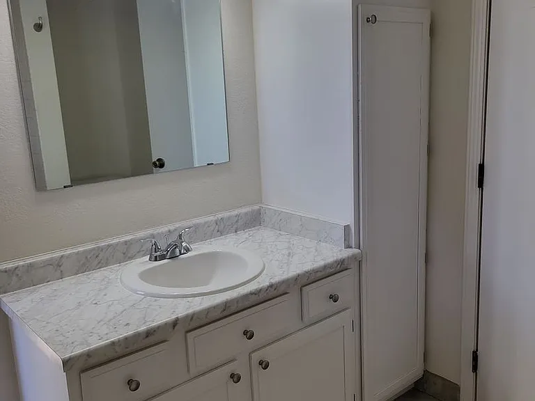 5129 Rainbow Harbour Cir — Photo 13