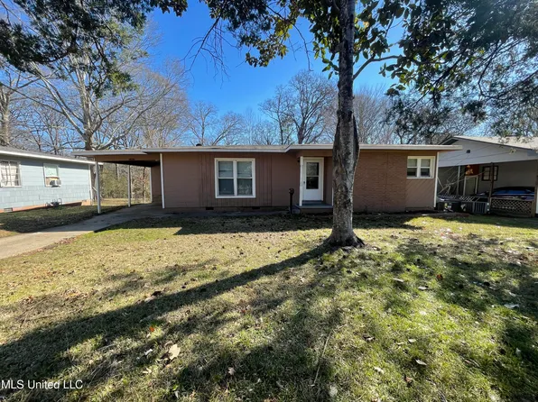 3036 Oak Forest Dr, Jackson, MS 39212