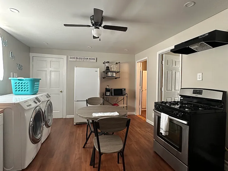 82 Kail St #1 — Photo 20