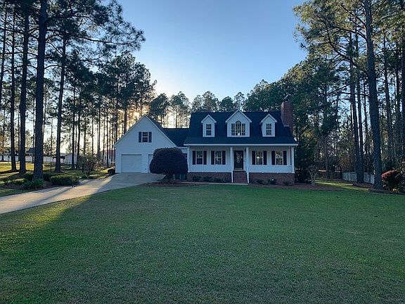 2nd image of 115 Goldenwood Dr