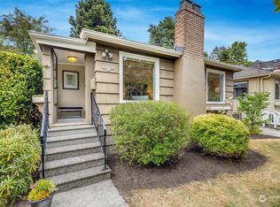822 NE 84th St, Seattle, WA 98115