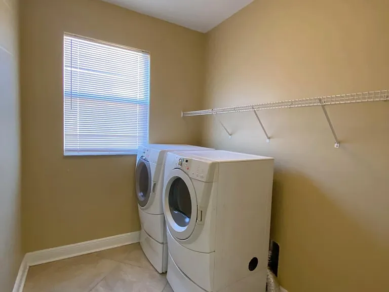 3812 Eagle Isle Cir — Photo 16