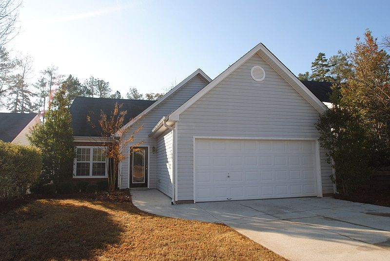 1st image of 2600 Kentshire Way