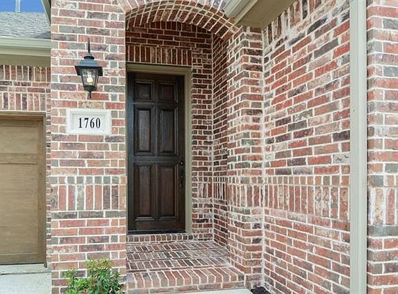 2nd image of 1760 Bluebird Ct