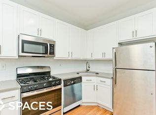 2835 N Racine Ave APT 1R, Chicago, IL 60657