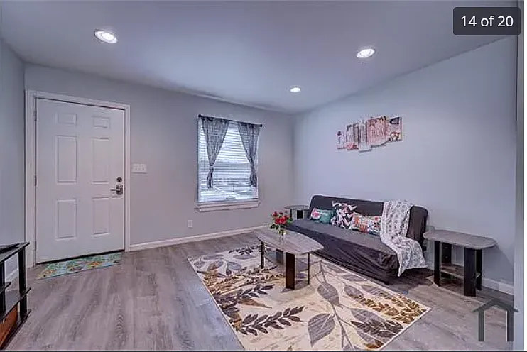 3311 16th Avenue North - 3317 — Photo 2