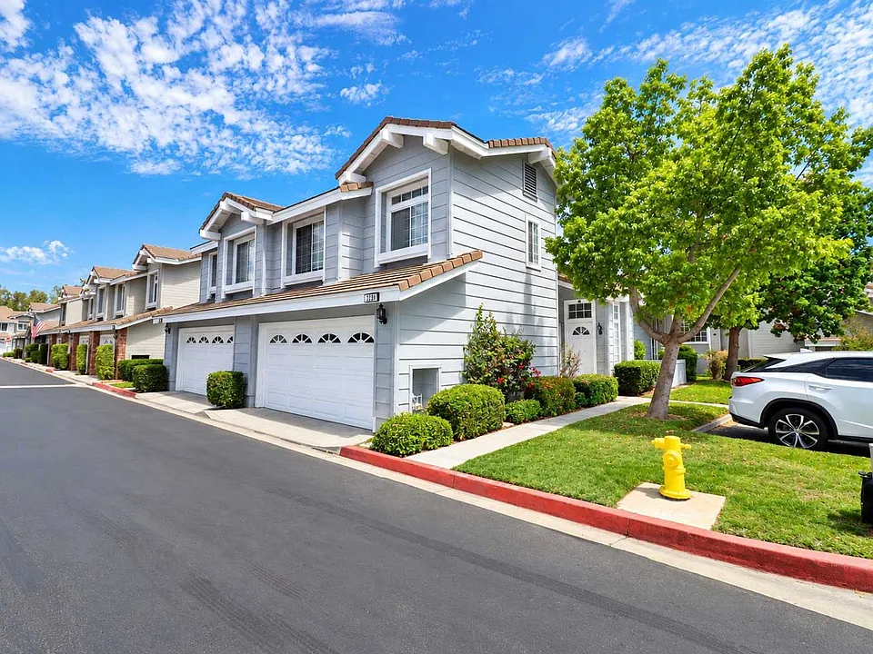 2199 Avocado Dr