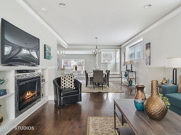 4th image of 3747 N Francisco Ave