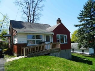 310 Washington Ave E, Rensselaer, NY 12144