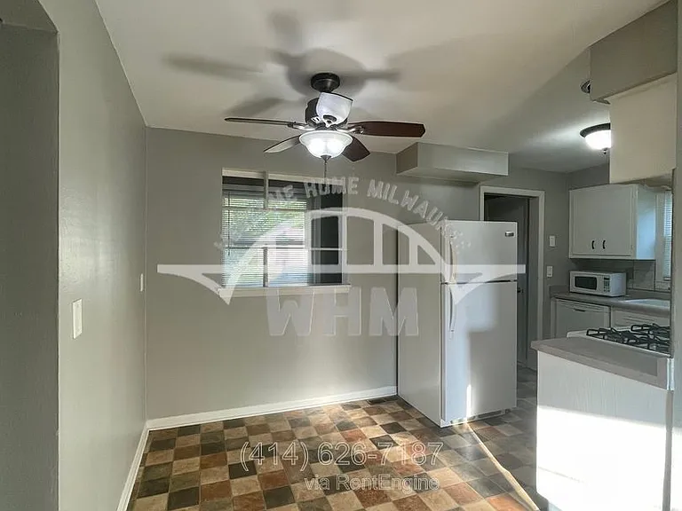 3830 N 83rd St — Photo 13