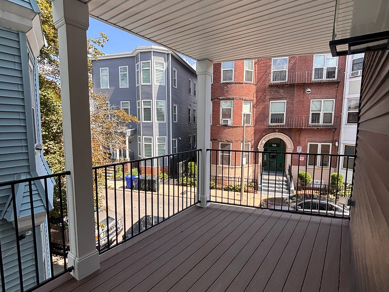111 Dale St — Photo 1