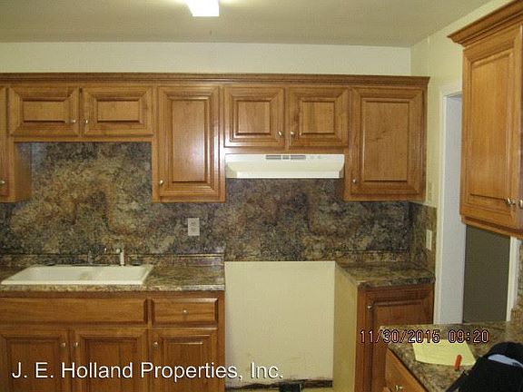 3rd image of 6049 Green Hill Ln