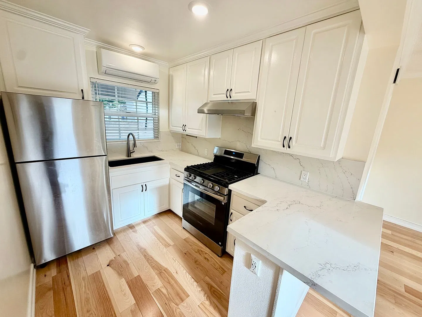 2125 W. 157th St, Gardena — Photo 4