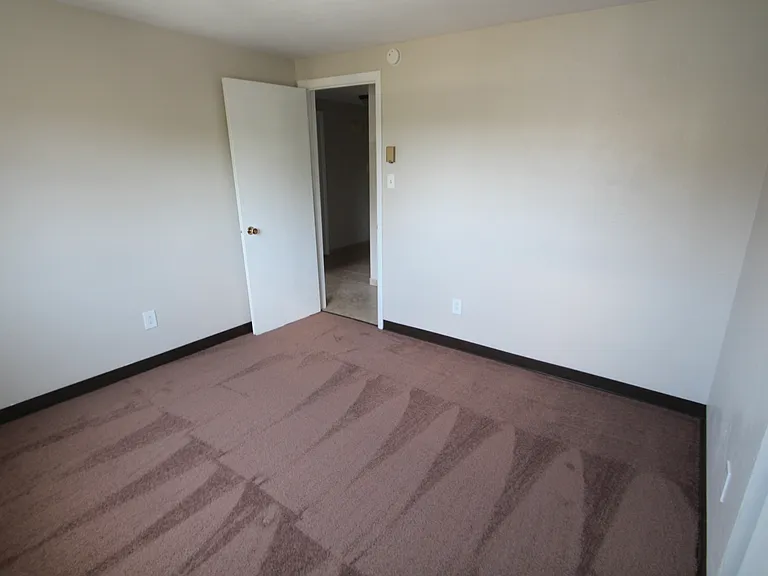 2-Bedroom (Unit 8)