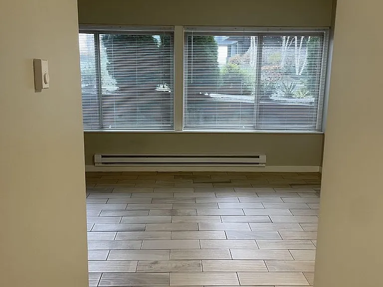 Mercer Crest Apartments — Photo 5