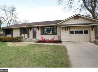 129 Walnut Cir, Apple Valley, MN 55124