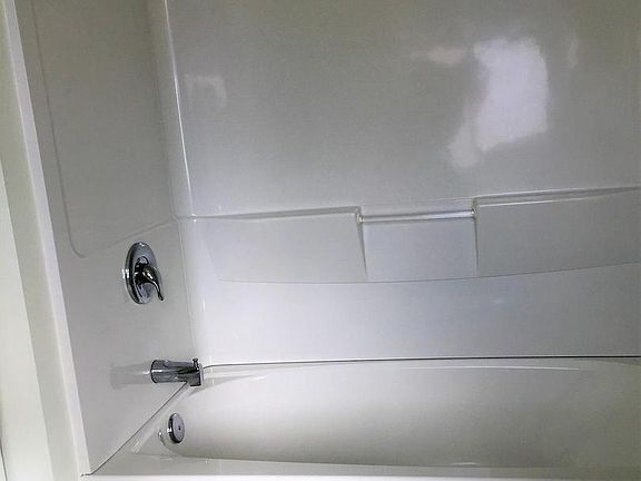 4th image of 236 N Market St Unit 2