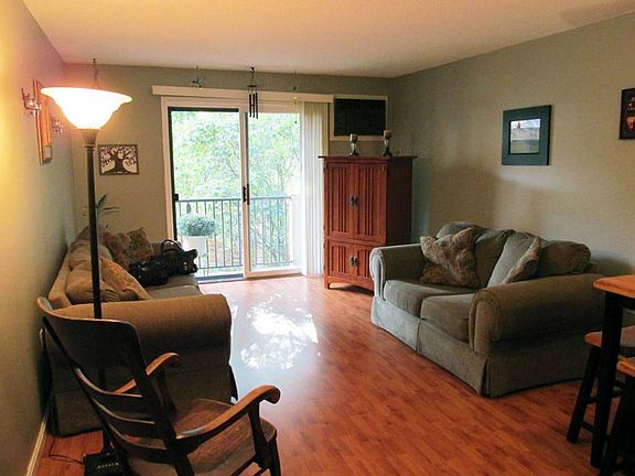 Living and dining area