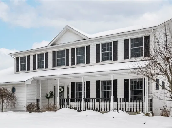 3118 Pearl Dr, New Castle, PA 16105