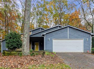 4752 Jamerson Forest Cir, Marietta, GA 30066