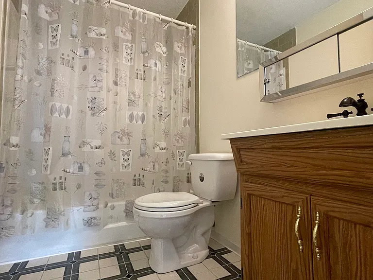 3 Shadowbrook Ln #25 — Photo 12