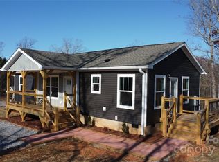 1627 Amherst Rd, Morganton, NC 28655