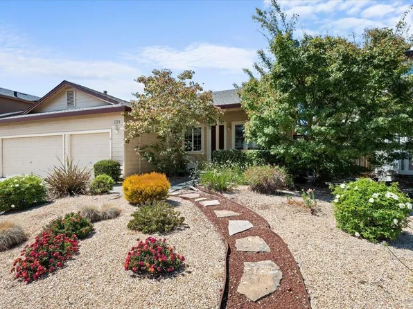 8729 Holly Leaf Drive, Windsor, CA 95492