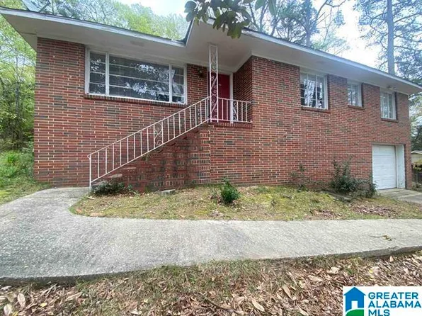 9235 Brookhurst Dr, Birmingham, AL 35235