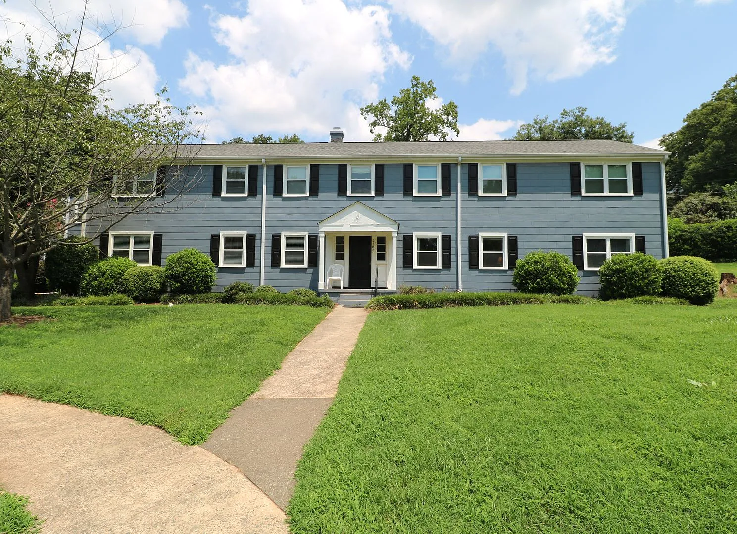 2509 Miller Park Circle A — Photo 1