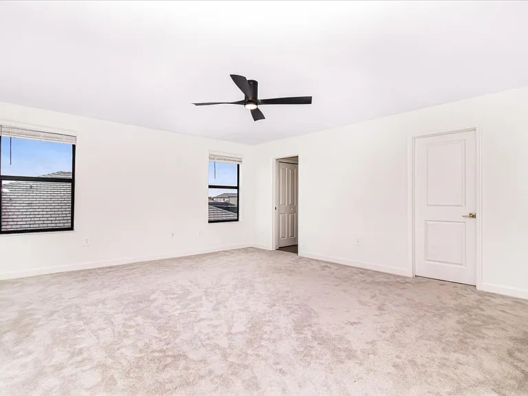 4873 Seafoam Trl — Photo 21