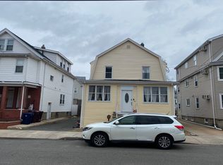 93 Kinsman St, Everett, MA 02149