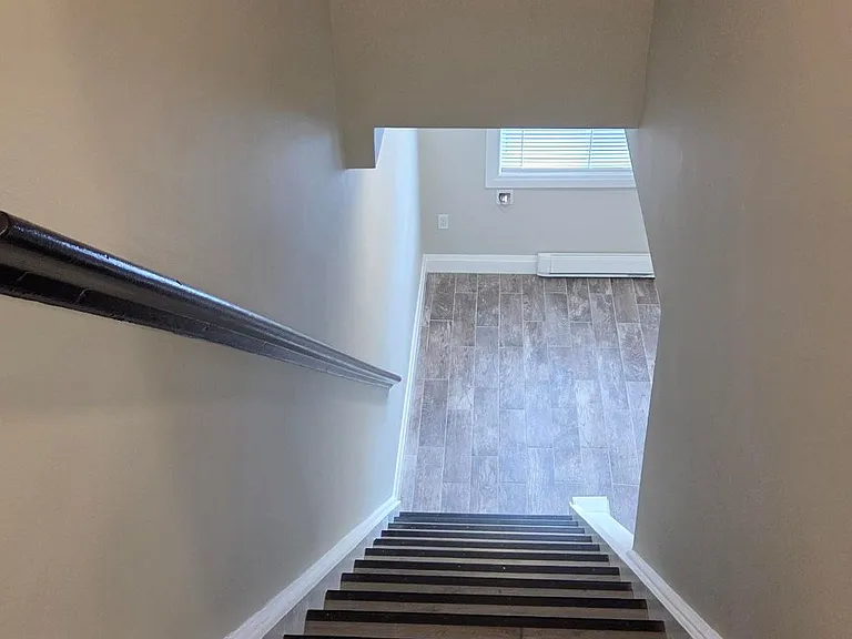 793 Broadview Ave #1 — Photo 15