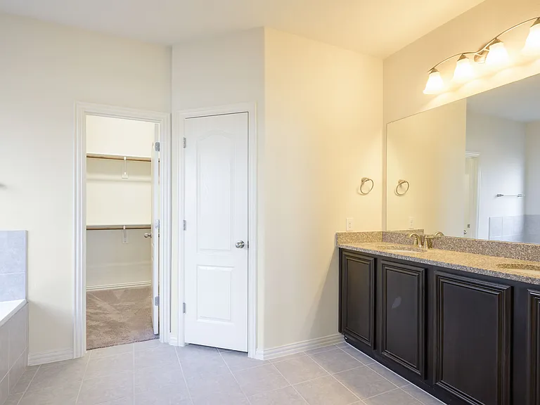 4001 Eaton Park Dr — Photo 20