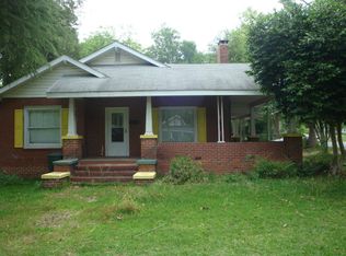 611 E Hamlet Ave, Hamlet, NC 28345