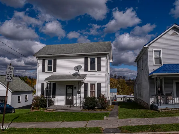 646 W 2nd St, Williamsburg, PA 16693