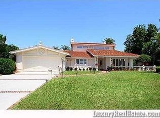 445 Meadow Lark Dr, Sarasota, FL 34236