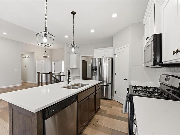 3rd image of 2209 Greenfield Ct